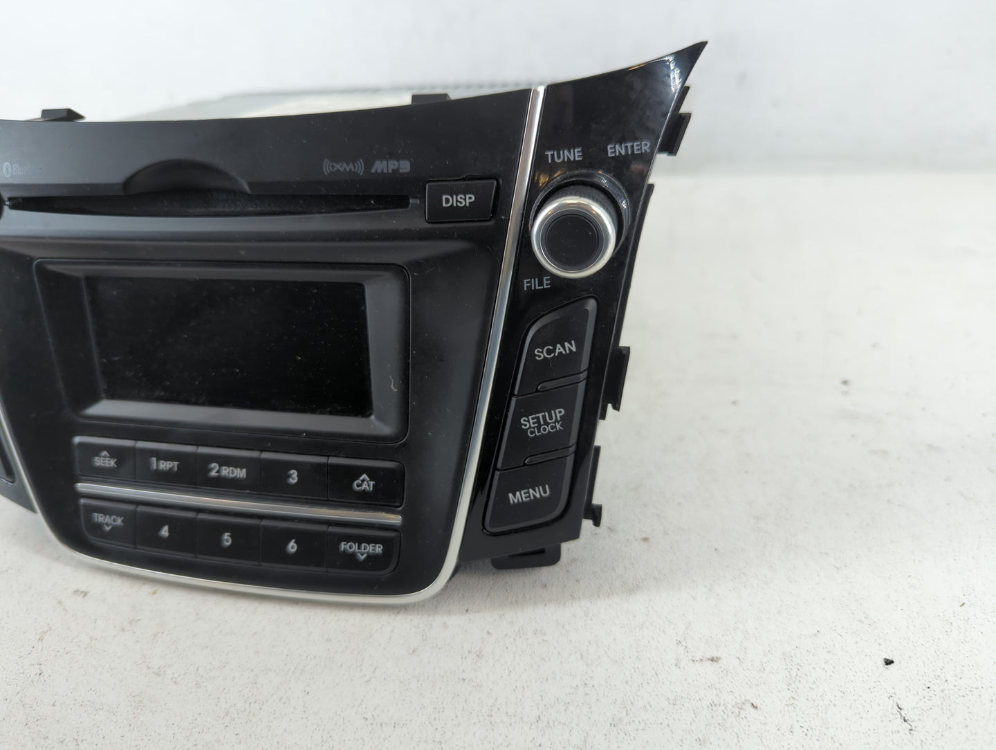 2016-2017 Hyundai Elantra Gt Radio AM FM Cd Player Receiver Replacement P/N:96170-A5270GU Fits Fits 2016 2017 OEM Used Auto 