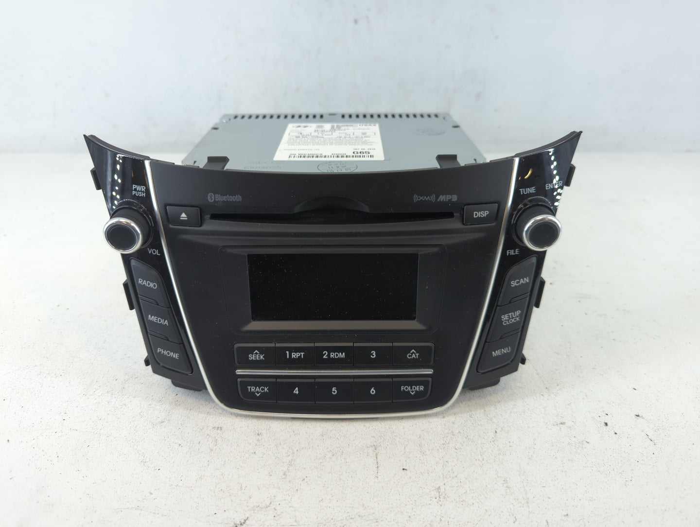 2016-2017 Hyundai Elantra Gt Am Fm Cd Player Radio Receiver - Oemusedautoparts1.com