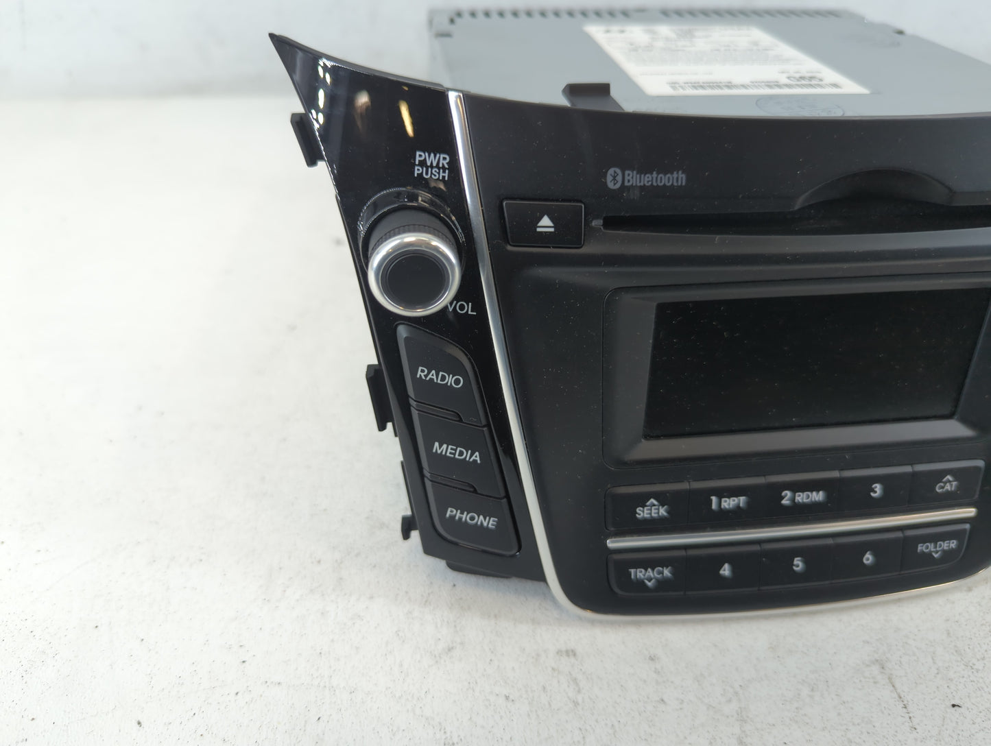 2016-2017 Hyundai Elantra Gt Am Fm Cd Player Radio Receiver - Oemusedautoparts1.com