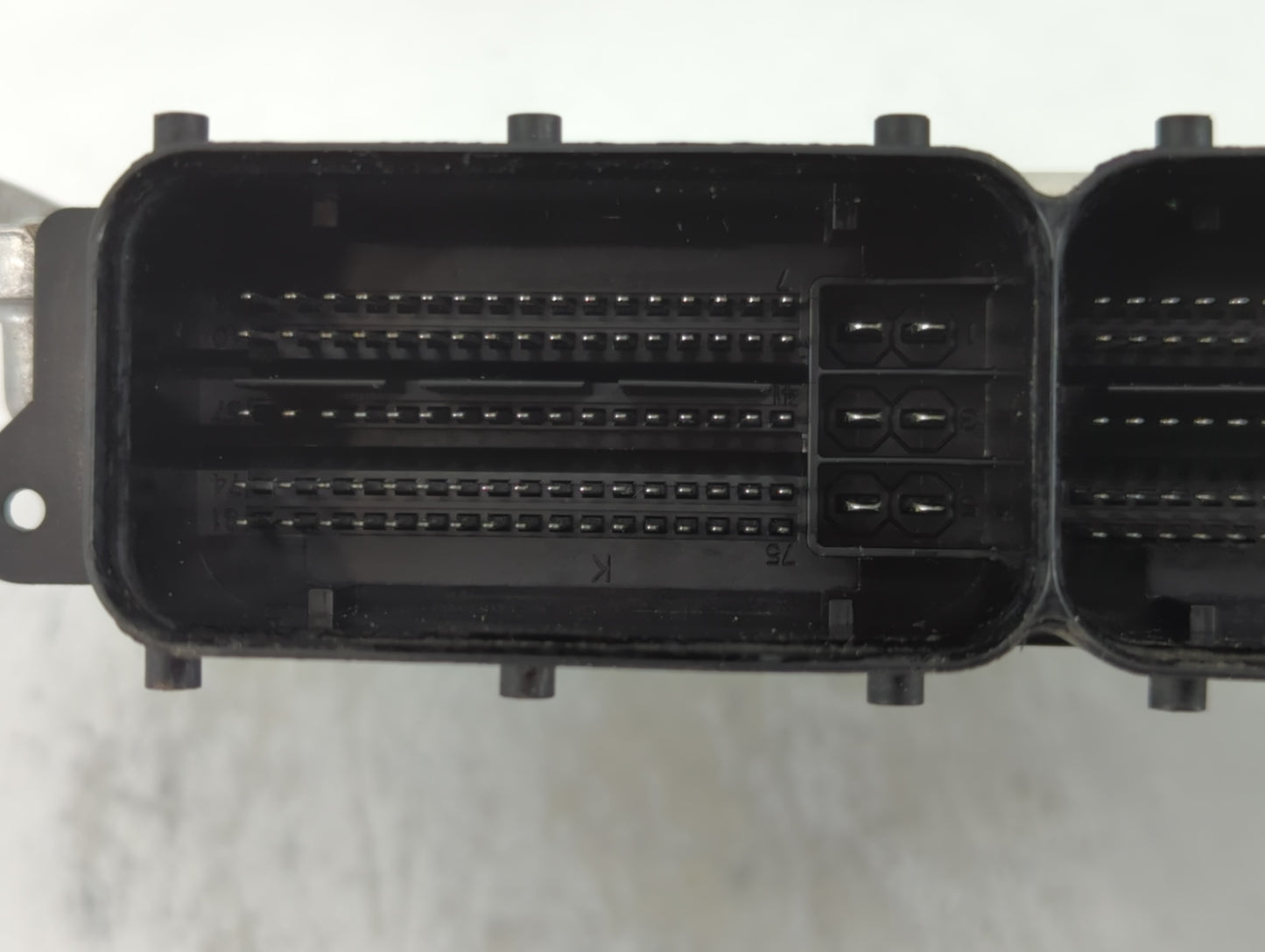 2016-2017 Hyundai Elantra Gt PCM Engine Control Computer ECU ECM PCU OEM P/N:39133-2EGB1 Fits Fits 2016 2017 OEM Used Auto P