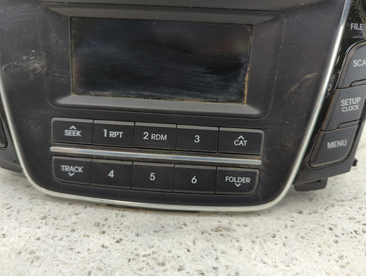 2016-2017 Hyundai Elantra Gt Am Fm Cd Player Radio Receiver 725697 - Oemusedautoparts1.com