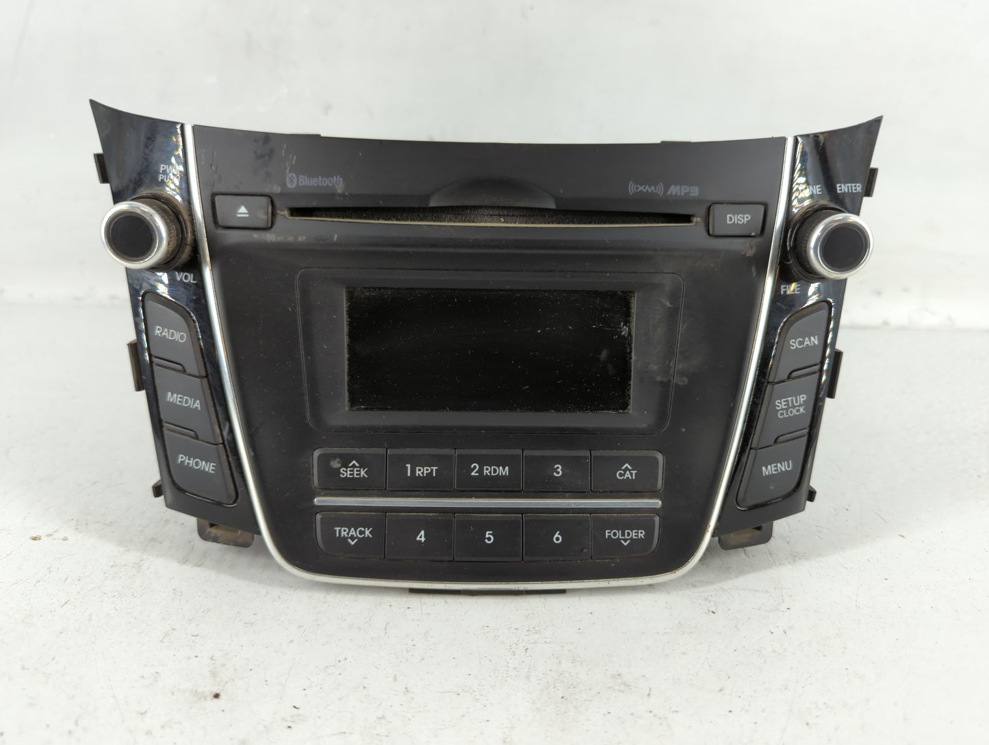 2016-2017 Hyundai Elantra Gt Am Fm Cd Player Radio Receiver - Oemusedautoparts1.com