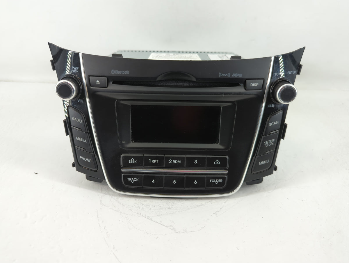 2016-2017 Hyundai Elantra Gt Am Fm Cd Player Radio Receiver 755379 - Oemusedautoparts1.com