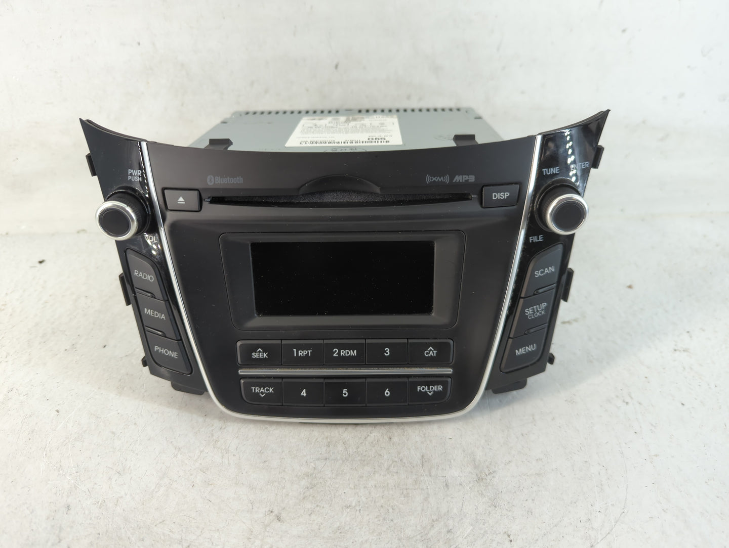 2016-2017 Hyundai Elantra Gt Radio AM FM Cd Player Receiver Replacement P/N:96170-A5260GU Fits Fits 2016 2017 OEM Used Auto 