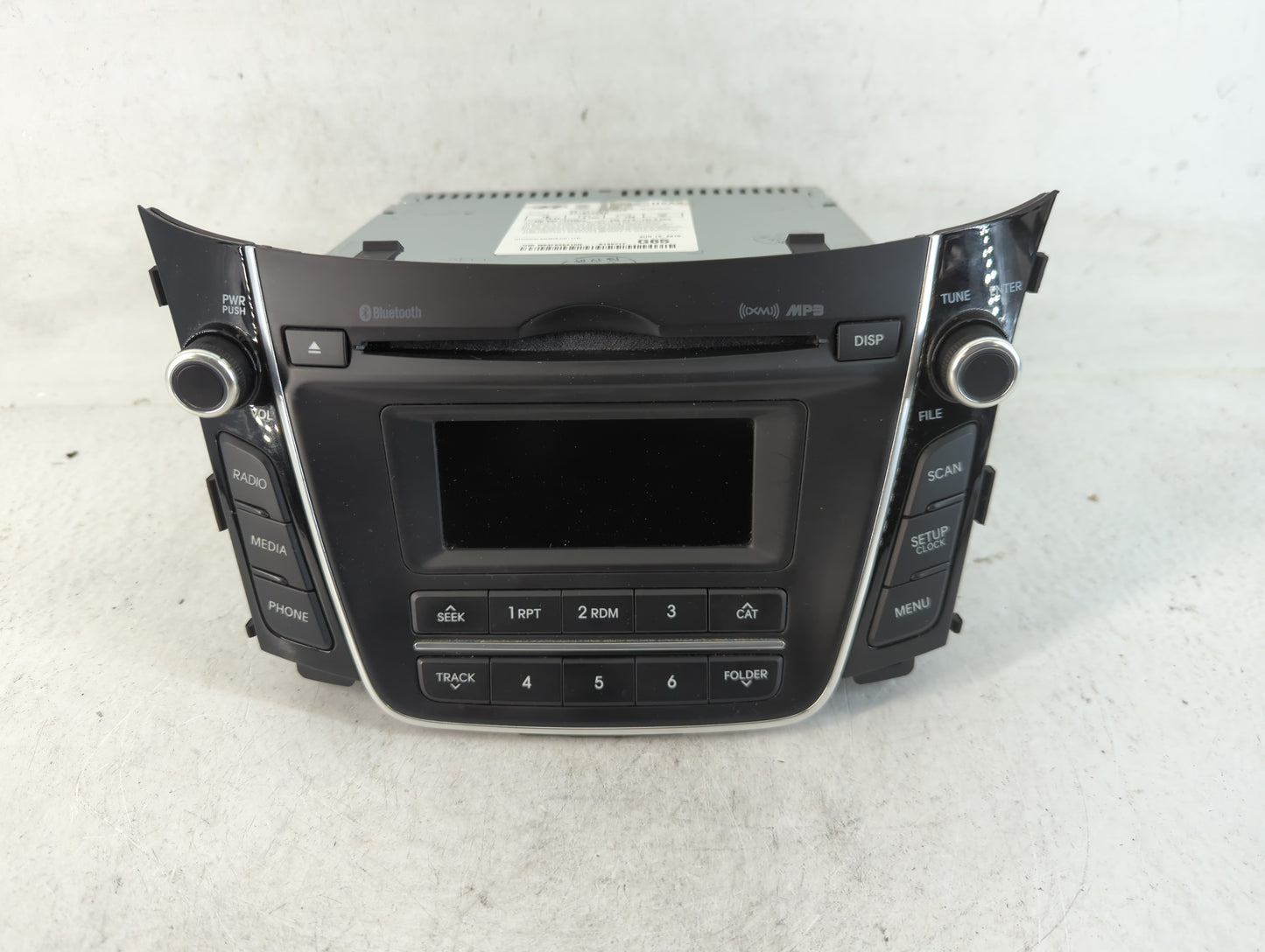 2016-2017 Hyundai Elantra Gt Radio AM FM Cd Player Receiver Replacement P/N:96170-A5260GU Fits Fits 2016 2017 OEM Used Auto 