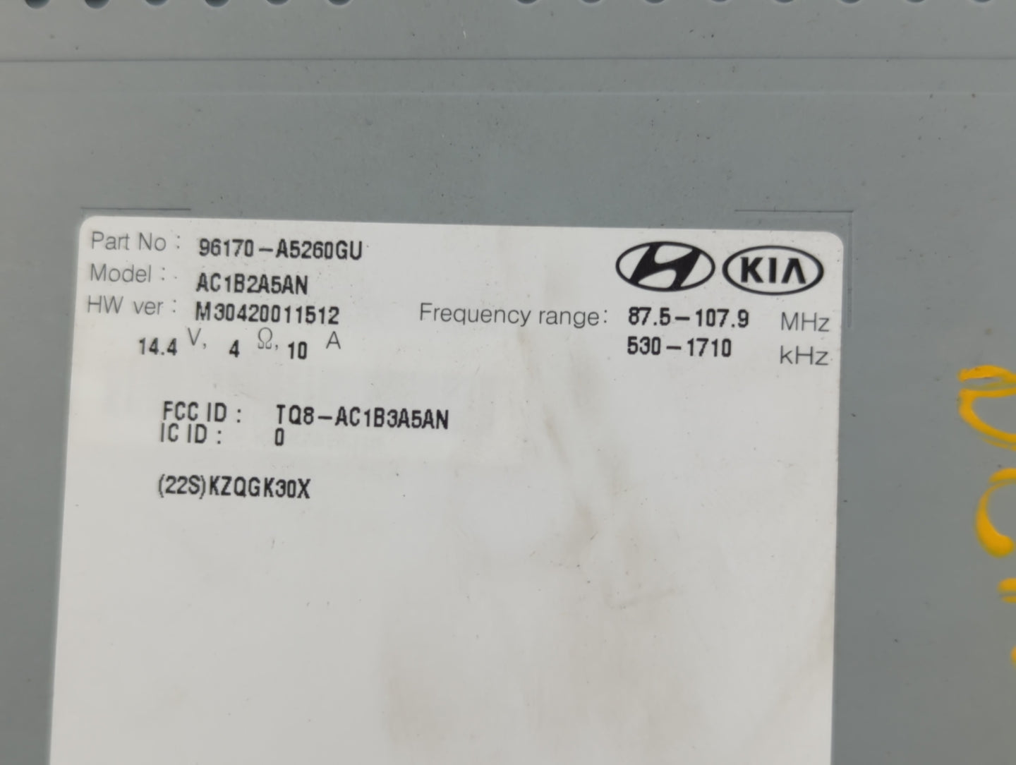 2016-2017 Hyundai Elantra Gt Radio AM FM Cd Player Receiver Replacement P/N:96170-A5260GU Fits Fits 2016 2017 OEM Used Auto 