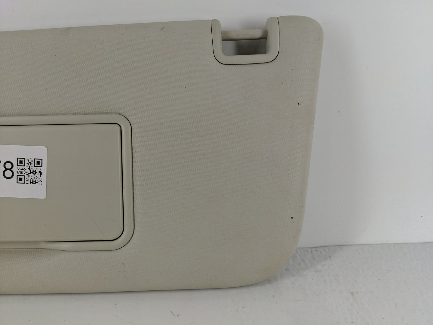 2015-2016 Hyundai Genesis Sun Visor Shade Replacement Driver Left Mirror Fits Fits 2015 2016 2017 2018 2019 2020 OEM Used Au