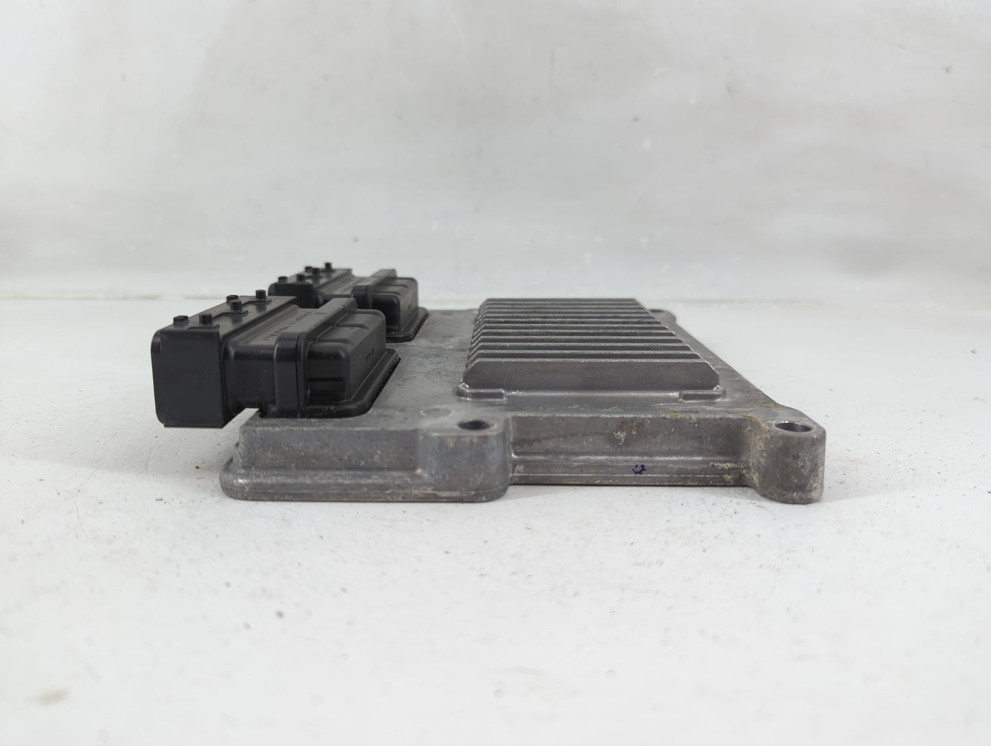 2015-2016 Hyundai Genesis PCM Engine Control Computer ECU ECM PCU OEM P/N:39105-3CEN8 Fits Fits 2015 2016 2017 OEM Used Auto