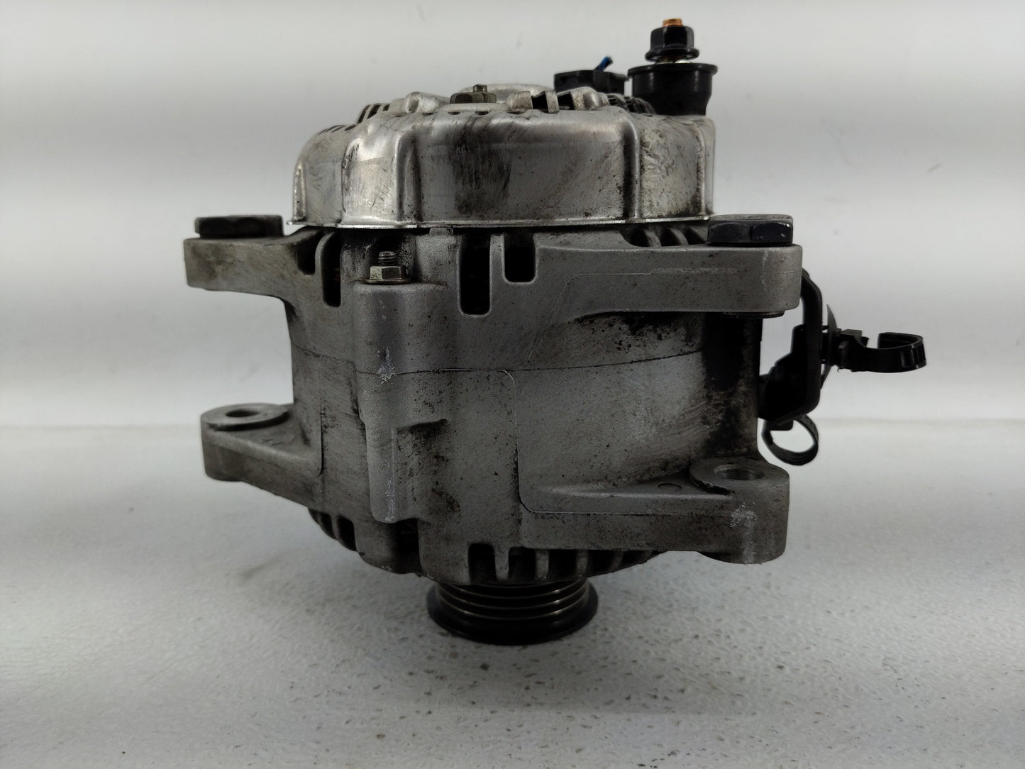 2009-2016 Hyundai Genesis Alternator Replacement Generator Charging Assembly Engine OEM P/N:37300-3C180 Fits OEM Used Auto P