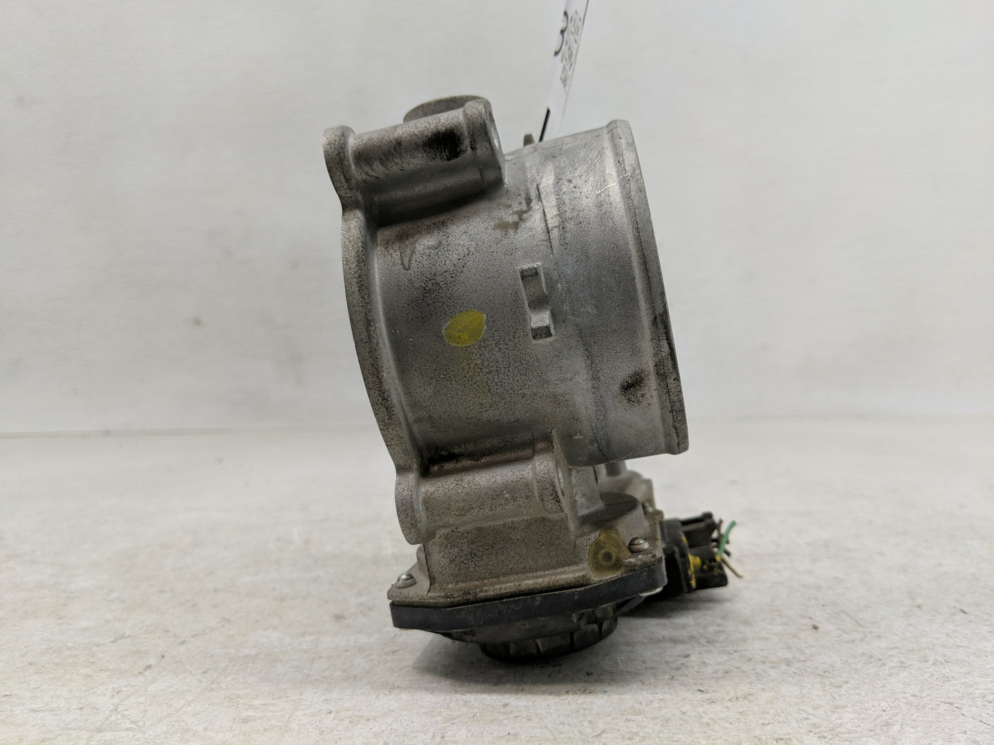 2013-2016 Hyundai Genesis Throttle Body P/N:35100-3CAA0 Fits Fits 2013 2014 2015 2016 OEM Used Auto Parts - Oemusedautoparts