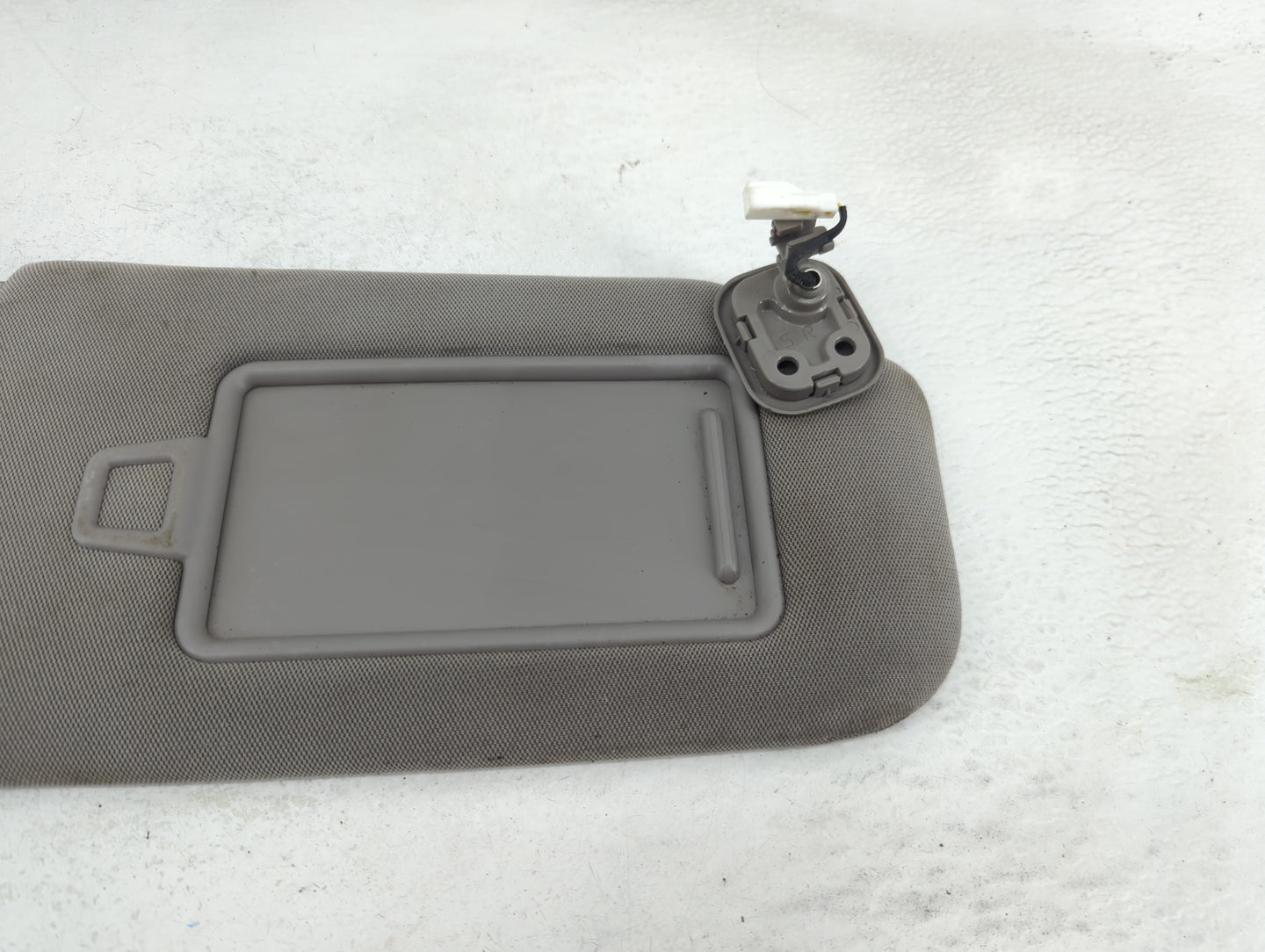 2015-2016 Hyundai Genesis Sun Visor Shade Replacement Driver Left Mirror Fits Fits 2015 2016 2017 2018 2019 2020 OEM Used Au