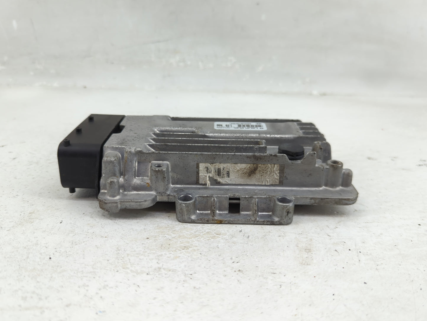 2015-2016 Hyundai Genesis PCM Engine Control Computer ECU ECM PCU OEM P/N:95440-4FCH1 Fits Fits 2015 2016 OEM Used Auto Part