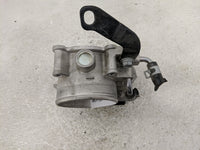 2015-2016 Hyundai Genesis Throttle Body P/N:35100-3CAC0 Fits Fits 2015 2016 2017 OEM Used Auto Parts - Oemusedautoparts1.com