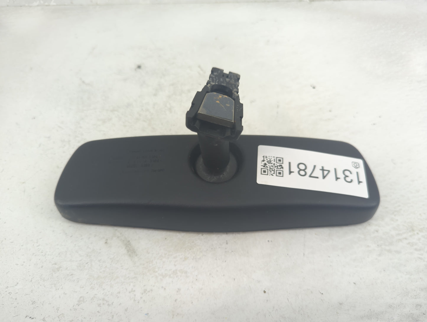 2013-2016 Hyundai Genesis Interior Rear View Mirror Replacement OEM P/N:4112A-TLMHL4 Fits OEM Used Auto Parts - Oemusedautop