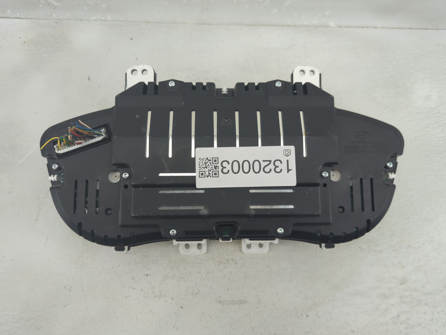 2014-2016 Hyundai Genesis Instrument Cluster Speedometer Gauges P/N:94011-B1210 Fits Fits 2014 2015 2016 OEM Used Auto Parts