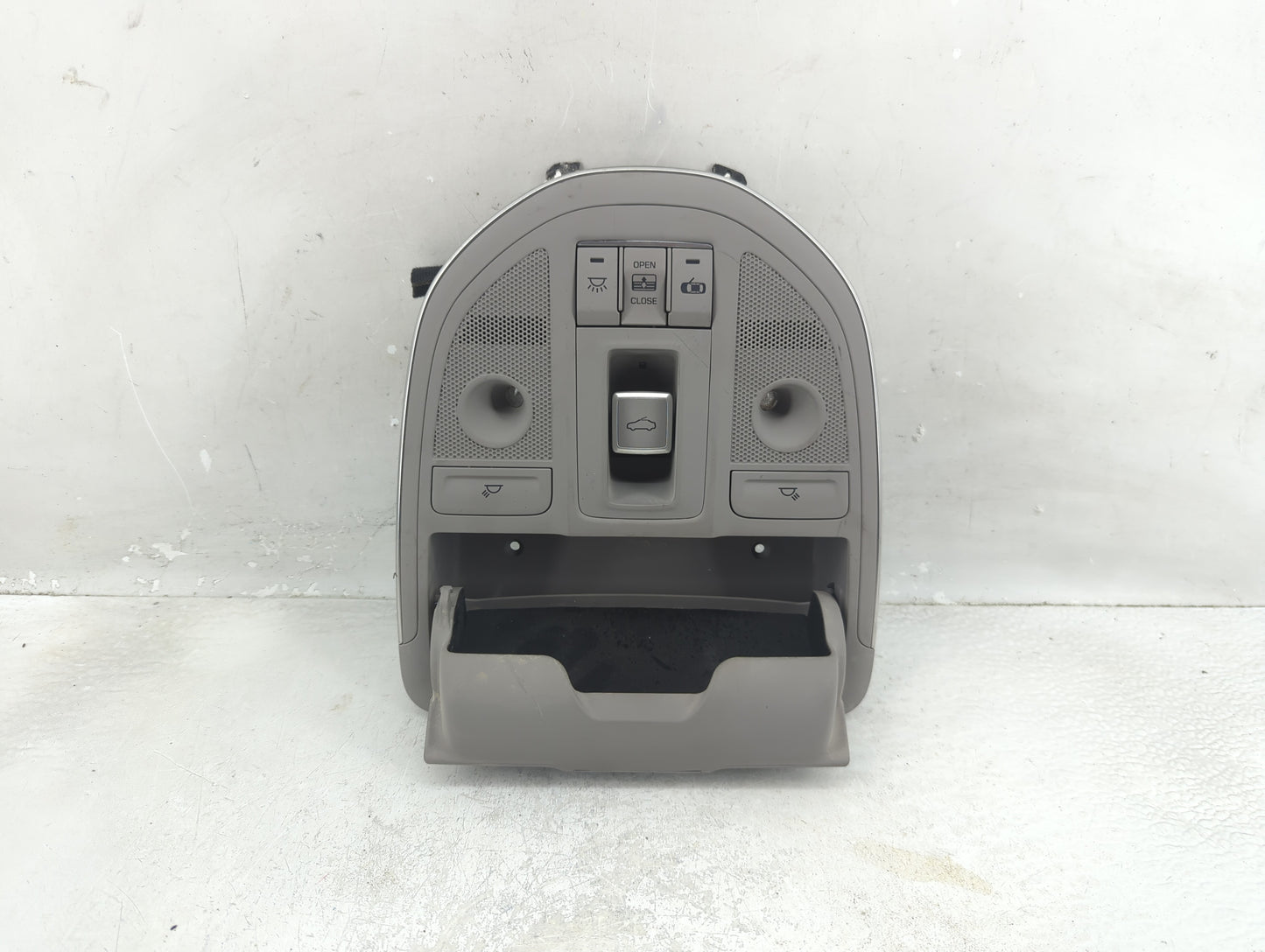 2016 Hyundai Genesis Overhead Roof Console - Oemusedautoparts1.com