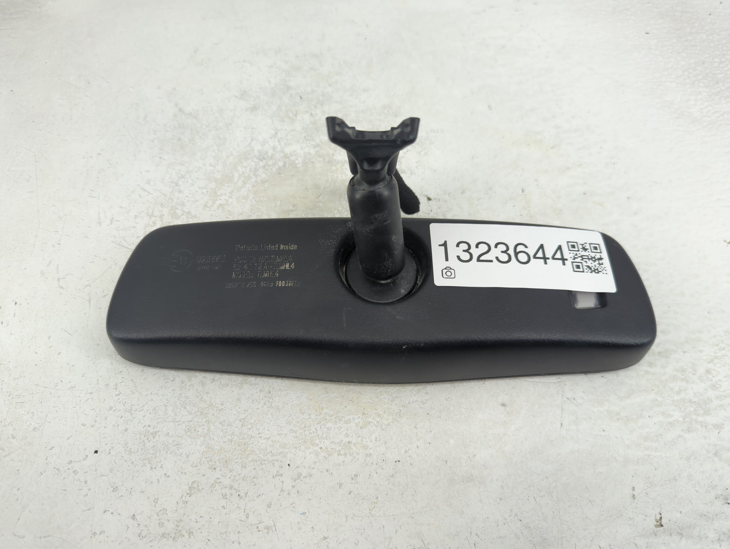 2013-2016 Hyundai Genesis Interior Rear View Mirror Replacement OEM P/N:4112A-TLMHL4 Fits OEM Used Auto Parts - Oemusedautop