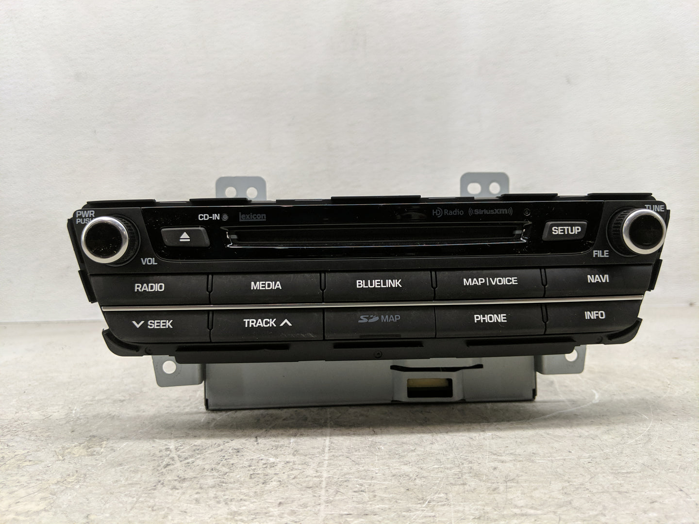 2016 Hyundai Genesis Radio AM FM Cd Player Receiver Replacement P/N:96560-B14404X Fits OEM Used Auto Parts - Oemusedautopart