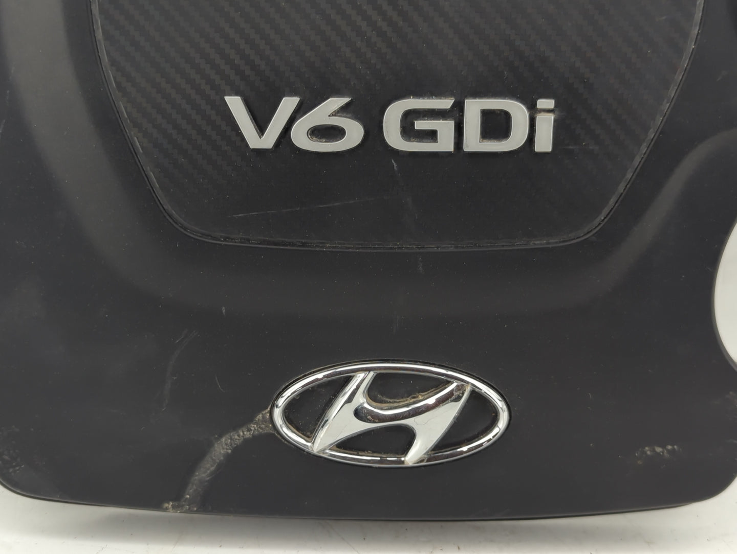 2016 Hyundai Genesis Engine Cover - Oemusedautoparts1.com