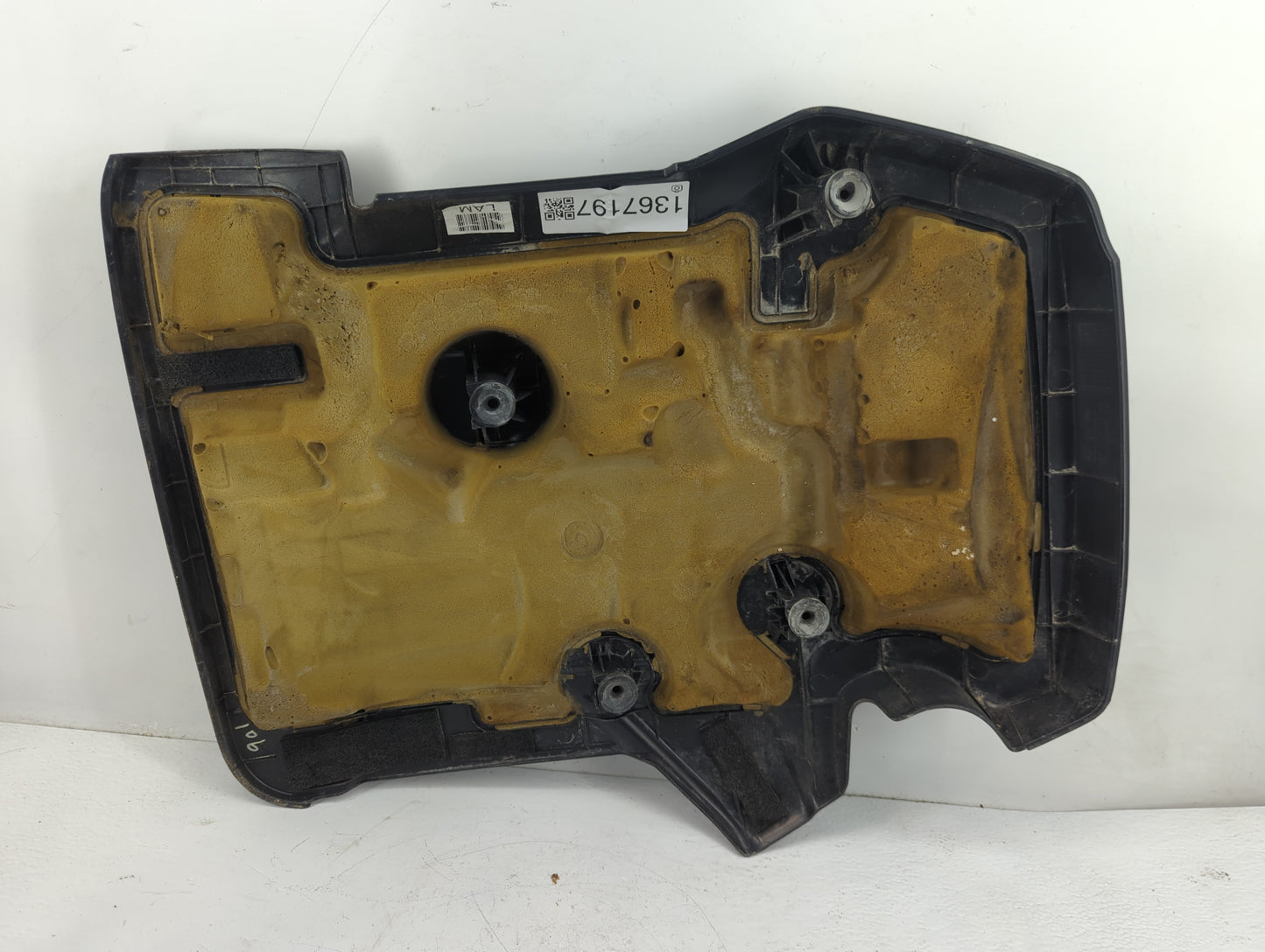 2016 Hyundai Genesis Engine Cover - Oemusedautoparts1.com