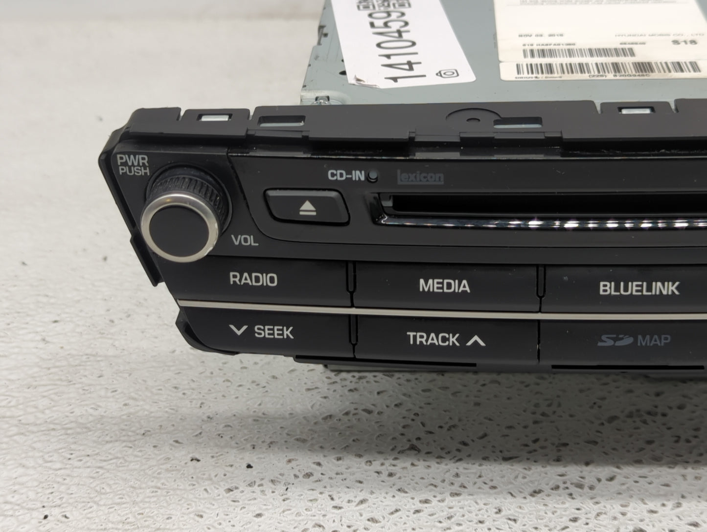 2015-2016 Hyundai Genesis Radio AM FM Cd Player Receiver Replacement P/N:96560-B14404X Fits Fits 2015 2016 OEM Used Auto Par