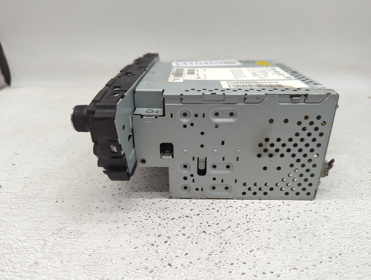 2015-2016 Hyundai Genesis Radio AM FM Cd Player Receiver Replacement P/N:96560-B14404X Fits Fits 2015 2016 OEM Used Auto Par