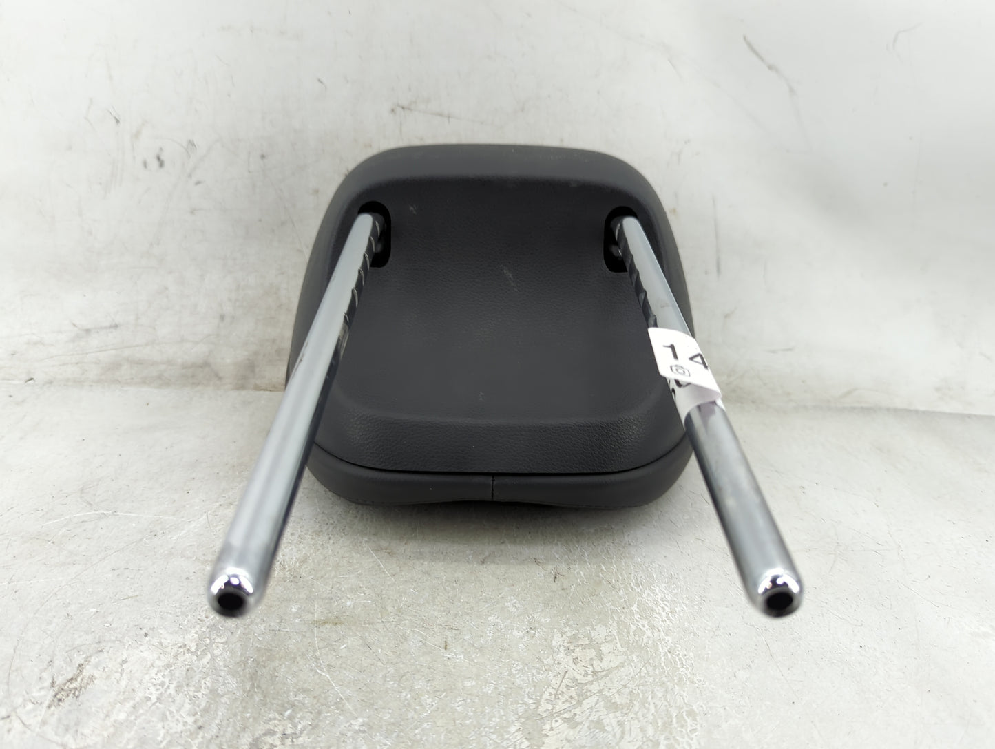 2016 Hyundai Genesis Headrest Head Rest Front Driver Passenger Seat Fits OEM Used Auto Parts - Oemusedautoparts1.com