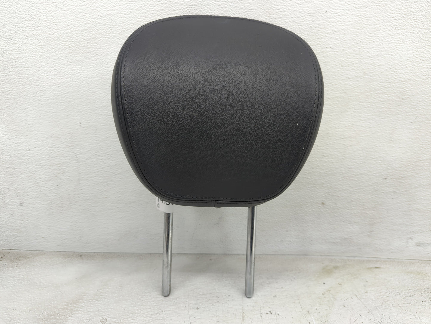 2015-2016 Hyundai Genesis Headrest Head Rest Front Driver Passenger Seat Fits Fits 2015 2016 2017 OEM Used Auto Parts - Oemu