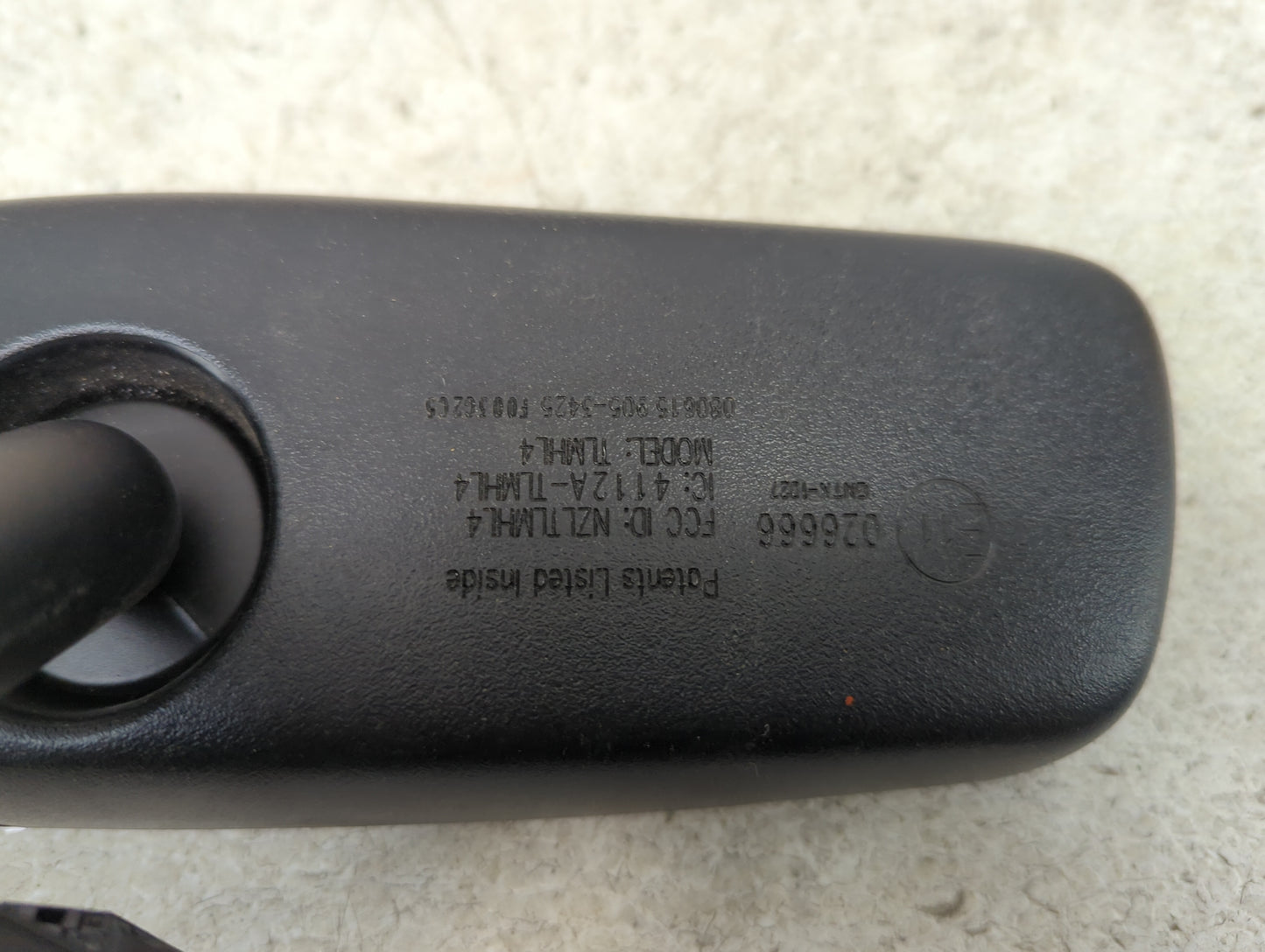 2013-2016 Hyundai Genesis Interior Rear View Mirror Replacement OEM P/N:4112A-TLMHL4 Fits OEM Used Auto Parts - Oemusedautop