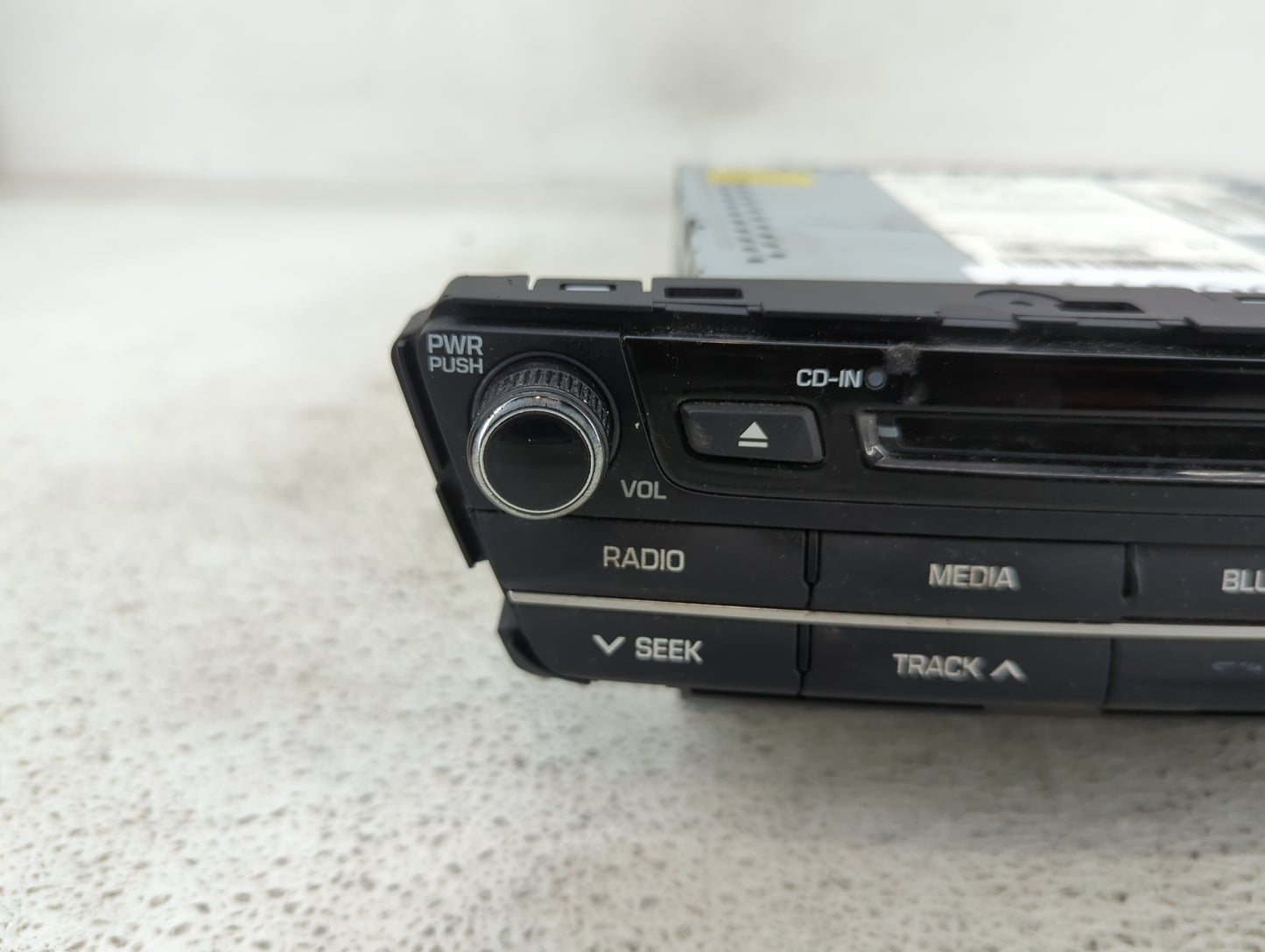 2015-2016 Hyundai Genesis Radio AM FM Cd Player Receiver Replacement P/N:96560-B14234X Fits Fits 2015 2016 OEM Used Auto Par