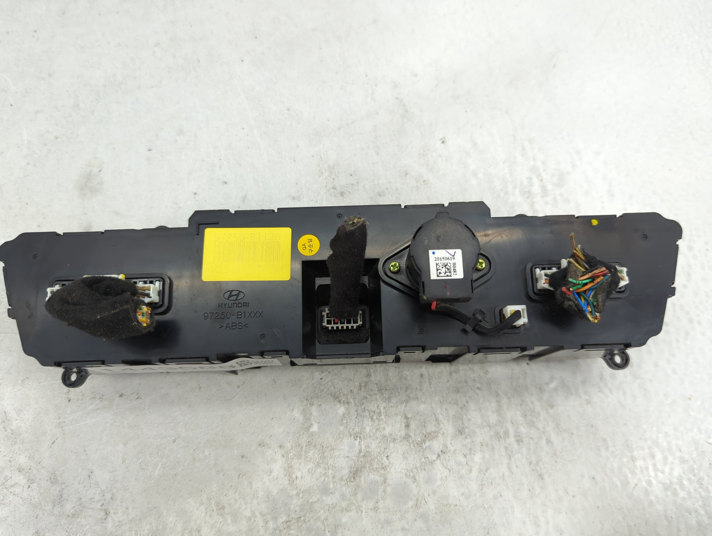 2015-2016 Hyundai Genesis Climate Control Module Temperature AC/Heater Replacement P/N:97250-B1XXX Fits Fits 2015 2016 2017 