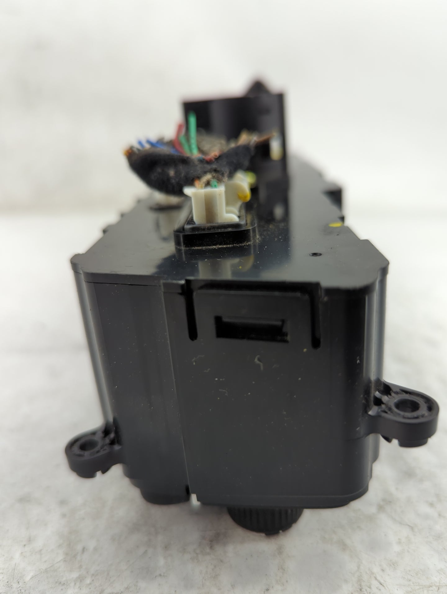 2015-2016 Hyundai Genesis Climate Control Module Temperature AC/Heater Replacement P/N:97250-B1XXX Fits Fits 2015 2016 2017 