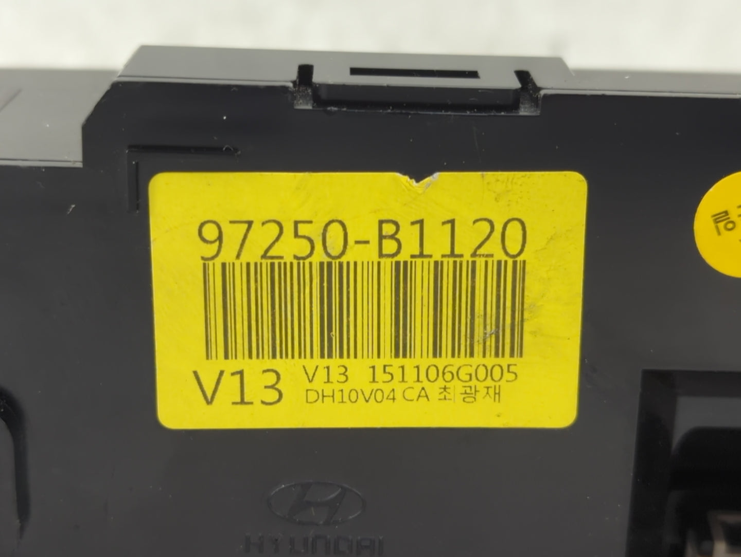 2015-2016 Hyundai Genesis Climate Control Module Temperature AC/Heater Replacement P/N:97250-B1120 Fits Fits 2015 2016 2017 