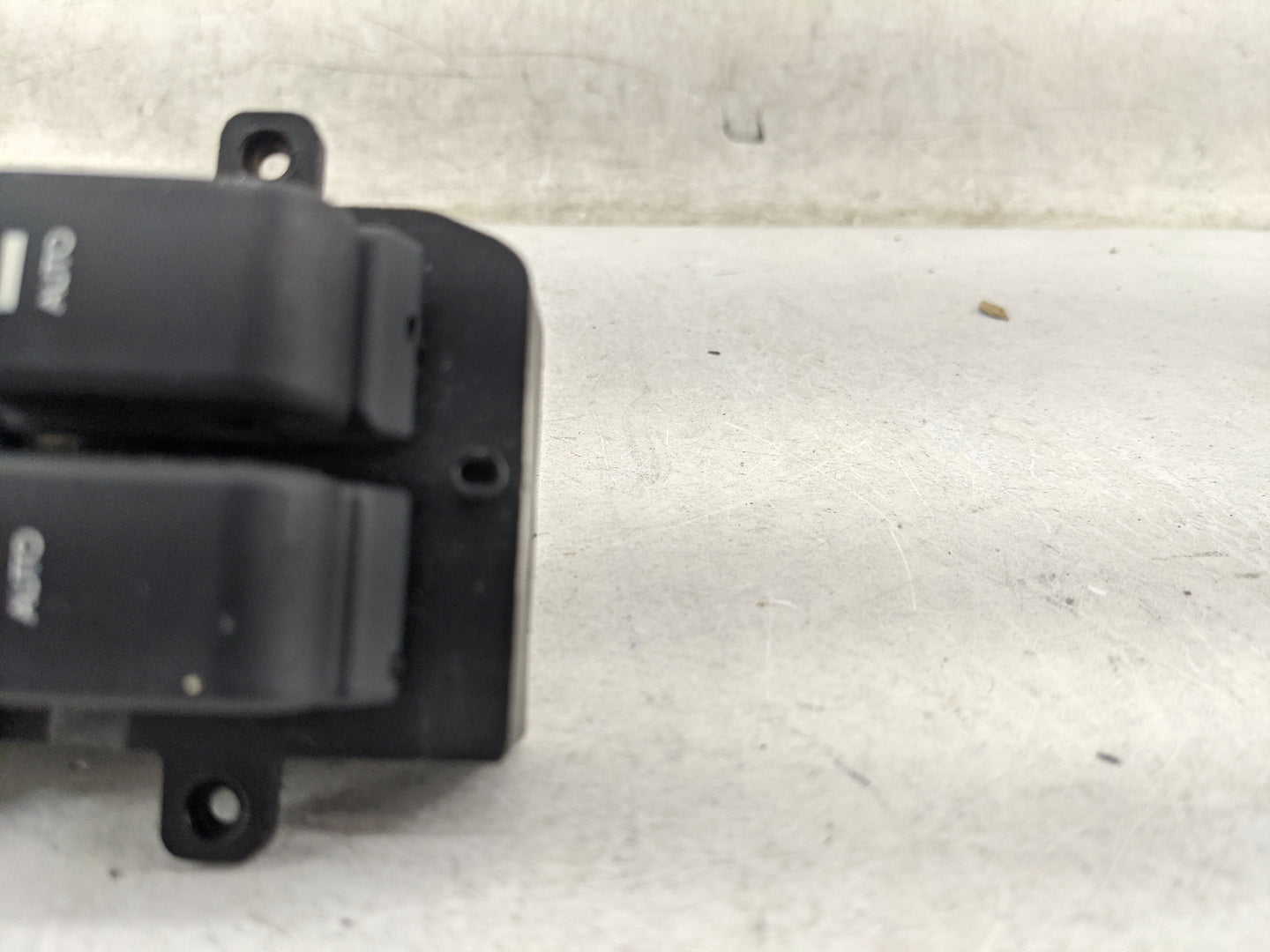 2013-2016 Hyundai Genesis Master Power Window Switch Replacement Driver Side Left P/N:2D2008374 Fits Fits 2013 2014 2015 201