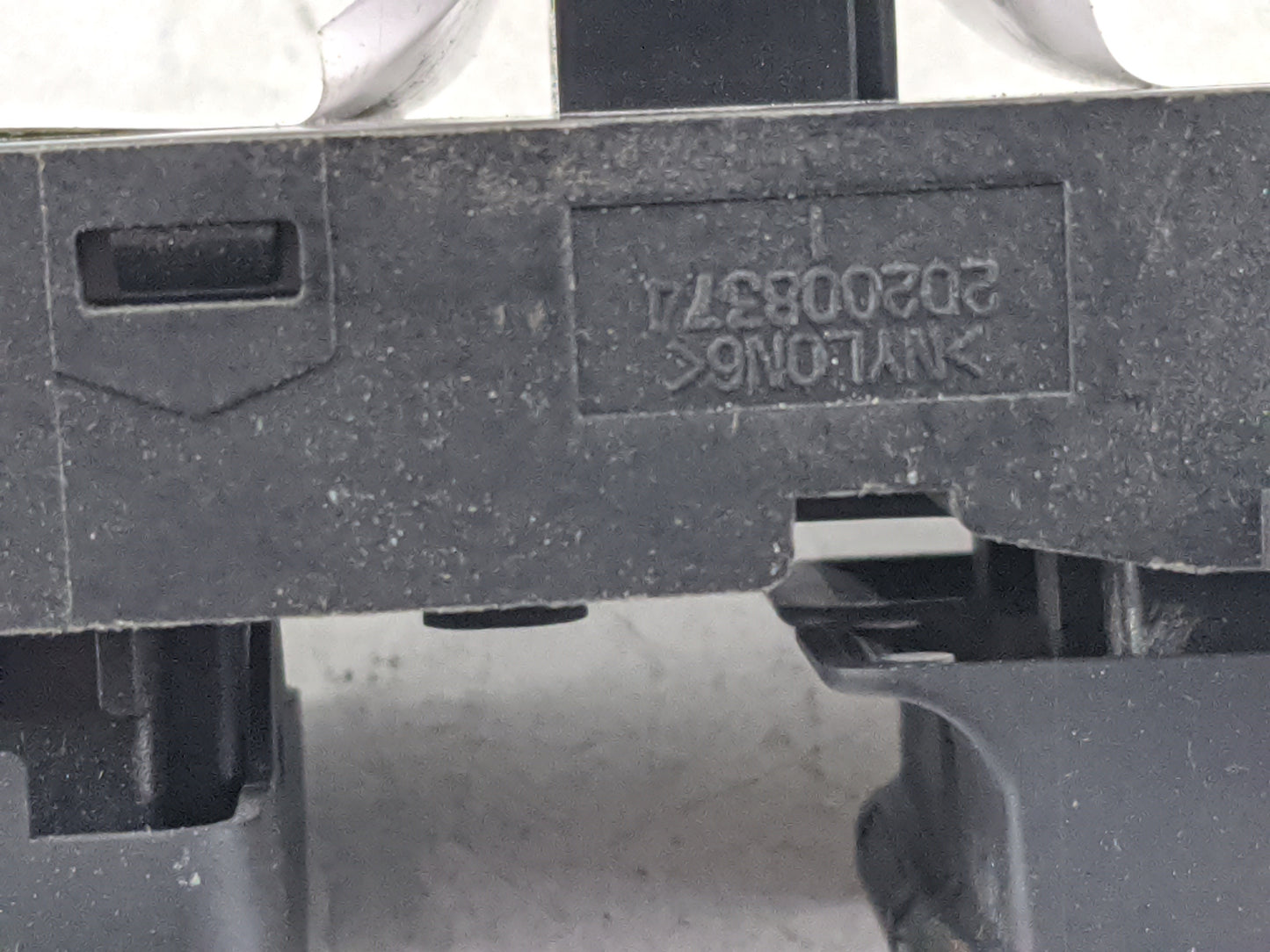 2013-2016 Hyundai Genesis Master Power Window Switch Replacement Driver Side Left P/N:2D2008374 Fits Fits 2013 2014 2015 201