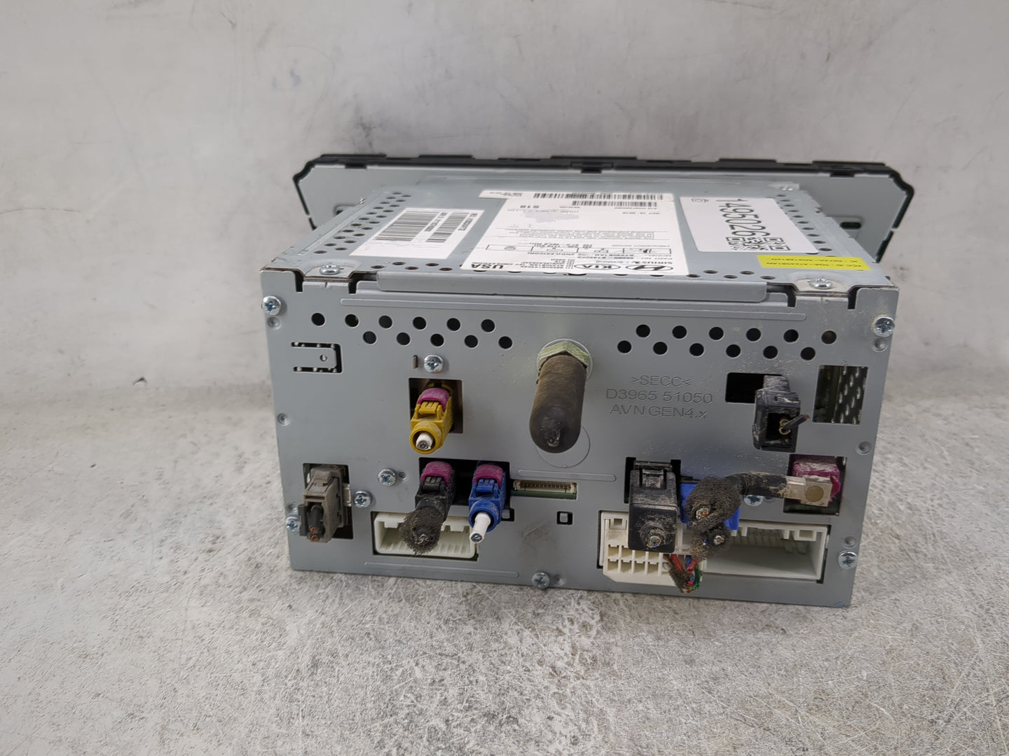 2016 Hyundai Genesis Radio AM FM Cd Player Receiver Replacement P/N:96560B14404X AT240B1AN, D3965 51050 Fits OEM Used Auto P
