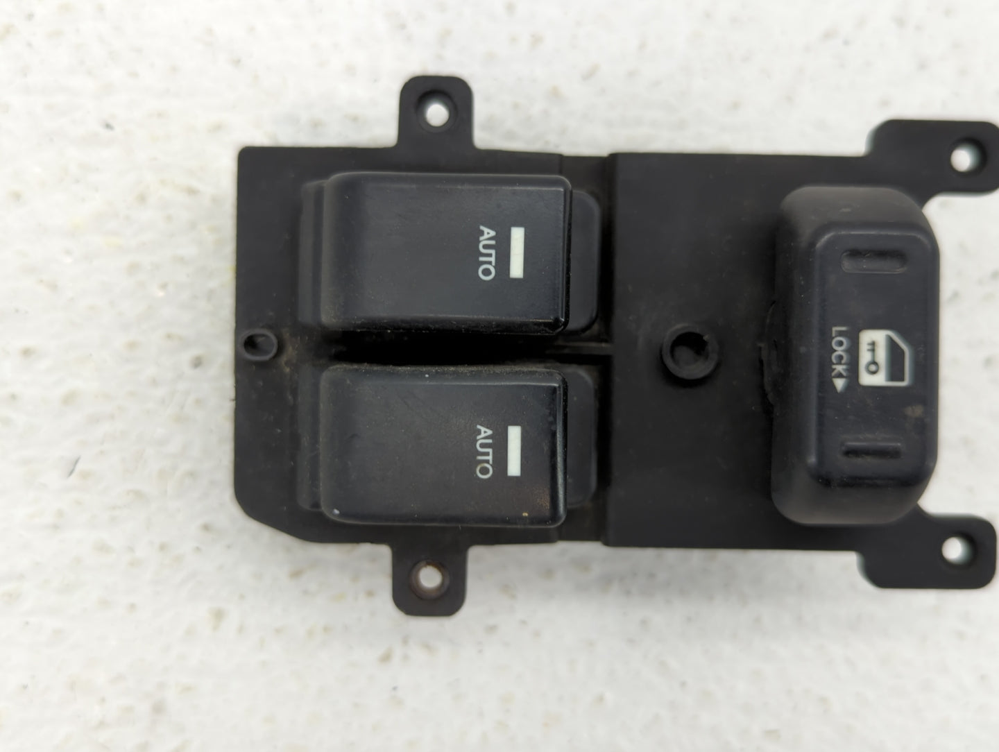 2013-2016 Hyundai Genesis Master Power Window Switch Replacement Driver Side Left P/N:202008374 Fits Fits 2013 2014 2015 201