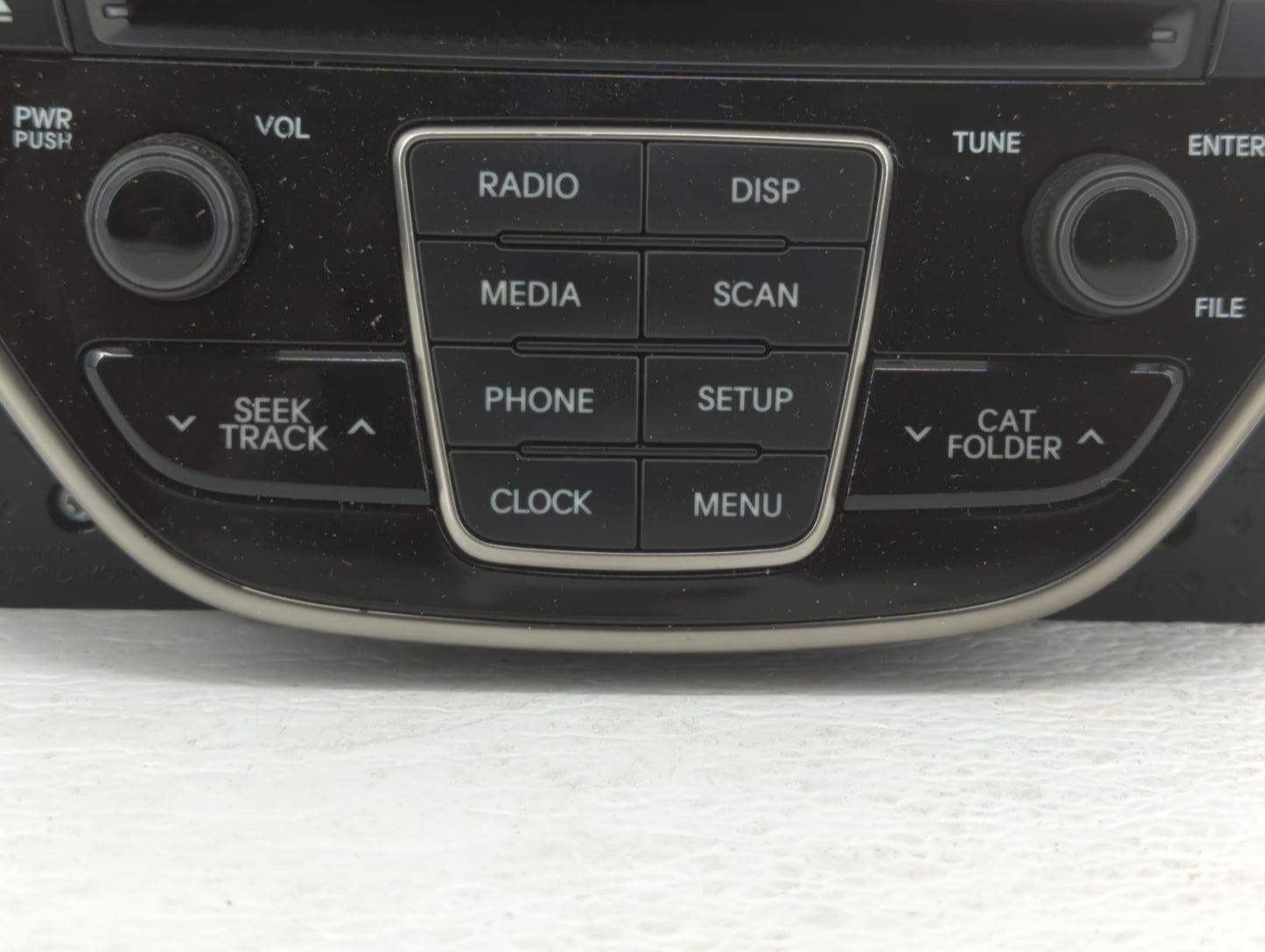 2016-2016 Hyundai Genesis Am Fm Cd Player Radio Receiver - Oemusedautoparts1.com