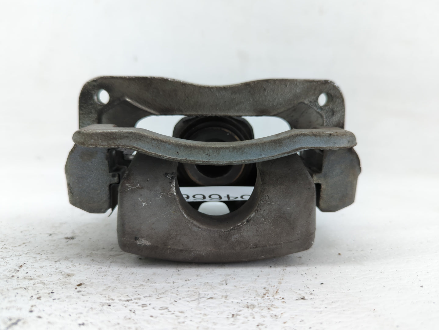 2009-2016 Hyundai Genesis Rear Driver Left Brake Caliper - Oemusedautoparts1.com