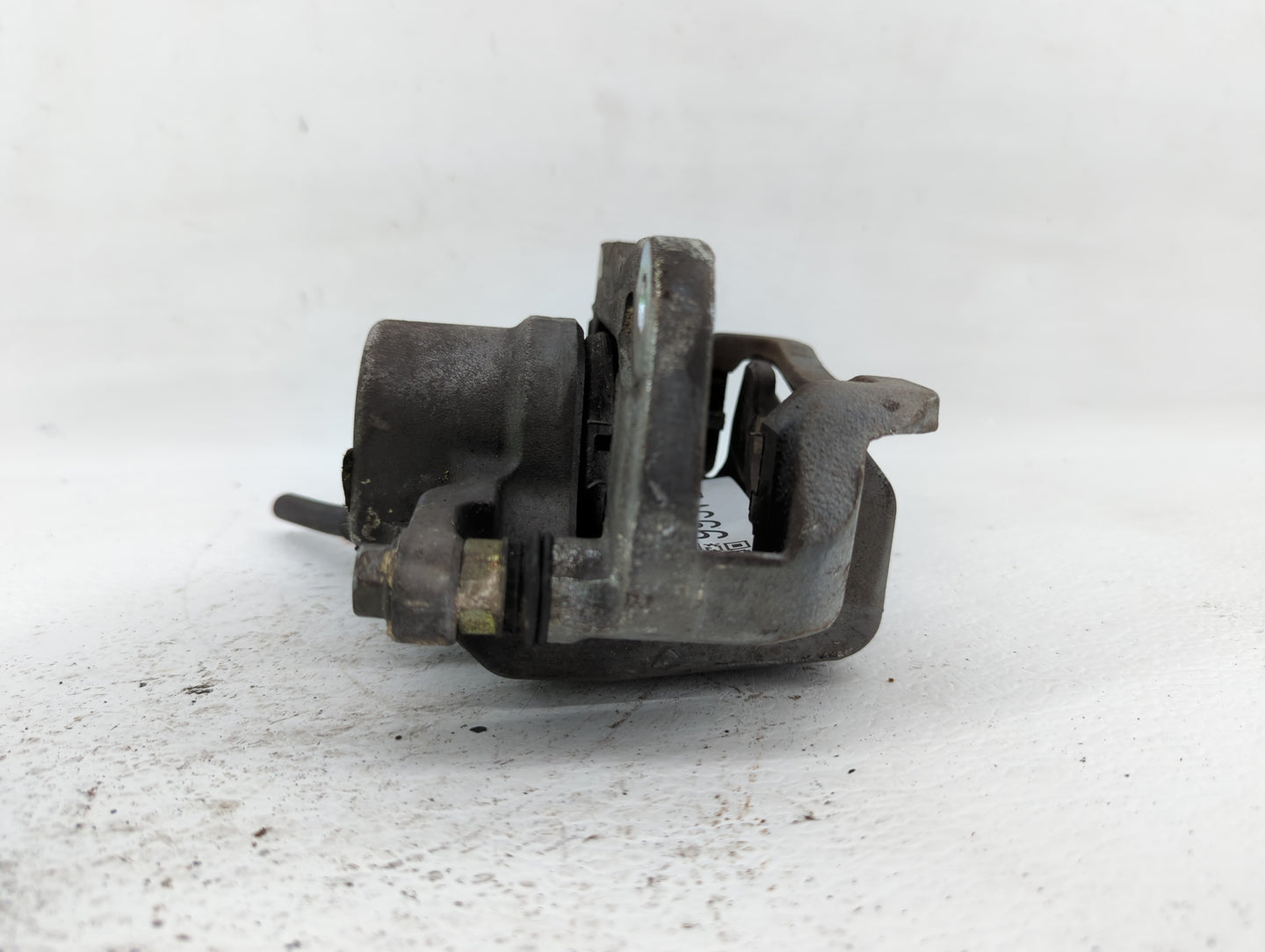 2009-2016 Hyundai Genesis Rear Driver Left Brake Caliper - Oemusedautoparts1.com