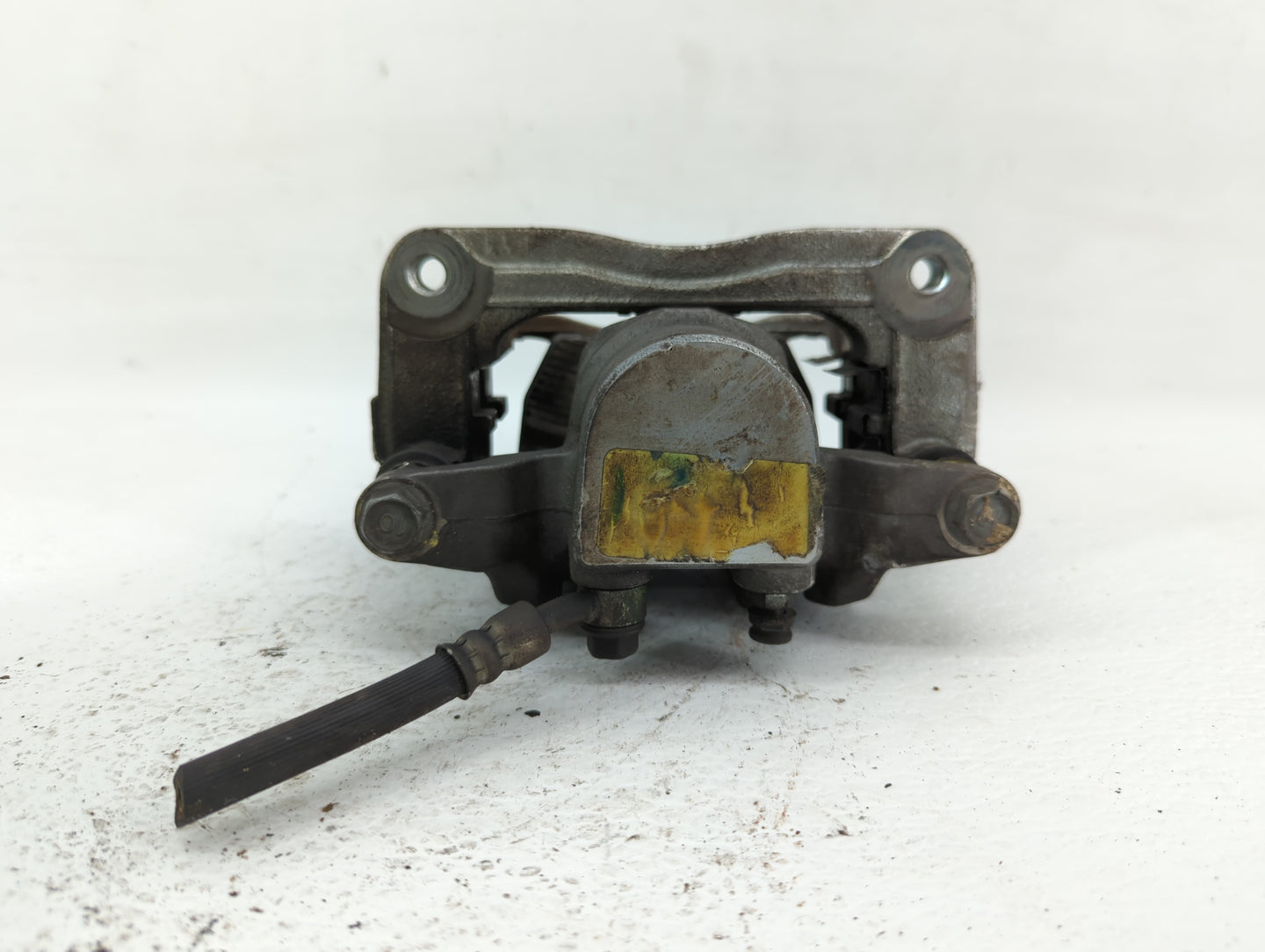 2009-2016 Hyundai Genesis Rear Driver Left Brake Caliper - Oemusedautoparts1.com