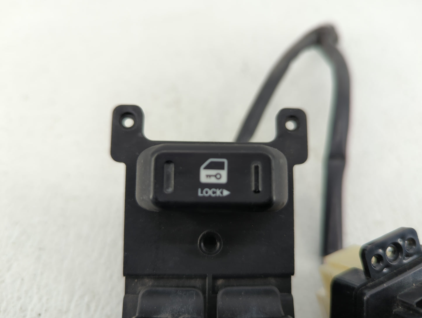 2013-2016 Hyundai Genesis Master Power Window Switch Replacement Driver Side Left P/N:202008375 202008374 Fits OEM Used Auto