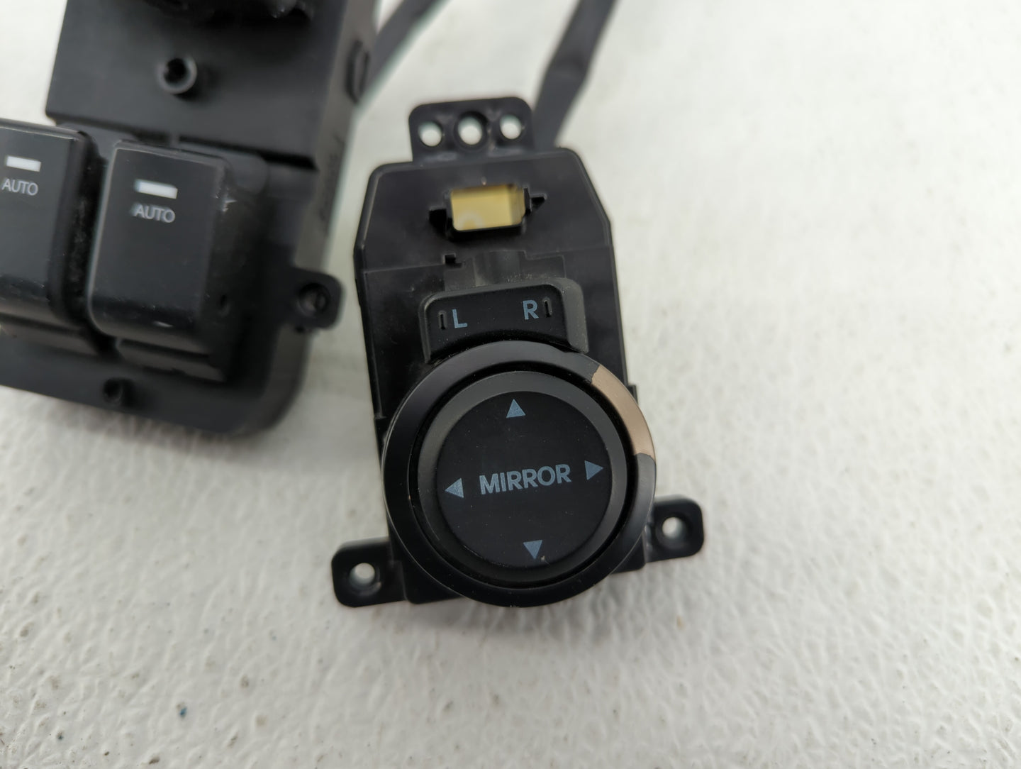 2013-2016 Hyundai Genesis Master Power Window Switch Replacement Driver Side Left P/N:202008375 202008374 Fits OEM Used Auto