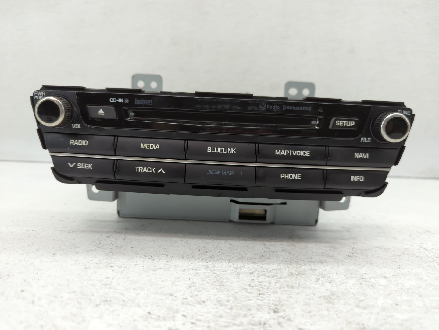 2016-2016 Hyundai Genesis Am Fm Cd Player Radio Receiver - Oemusedautoparts1.com