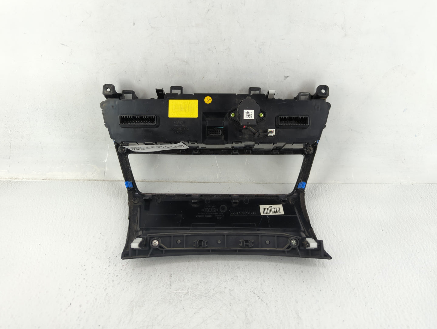 2015-2016 Hyundai Genesis Climate Control Module Temperature AC/Heater Replacement P/N:97250-B1XXXX Fits Fits 2015 2016 2017