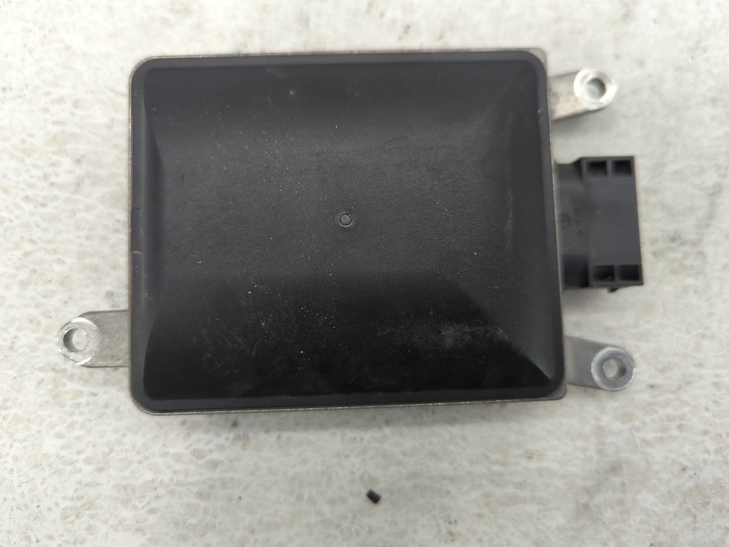 2016 Hyundai Genesis Back Up Sensor Backup Camera Black - Oemusedautoparts1.com