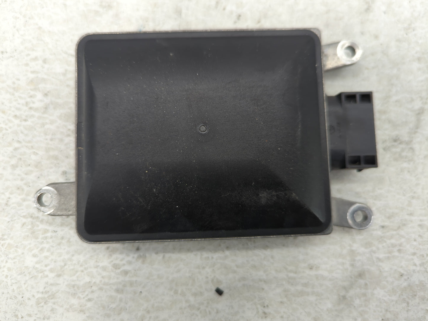 2016 Hyundai Genesis Back Up Sensor Backup Camera Black - Oemusedautoparts1.com