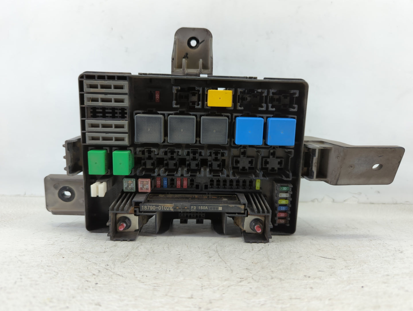 2013-2016 Hyundai Genesis Fusebox Fuse Box Panel Relay Module P/N:91950-2M230 Fits Fits 2013 2014 2015 2016 OEM Used Auto Pa