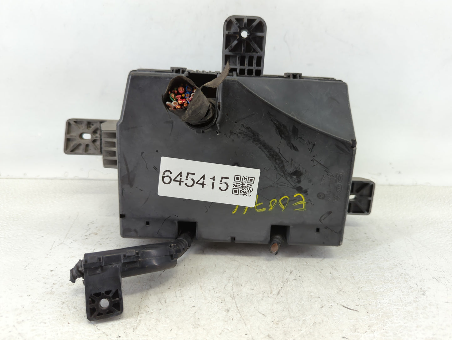 2013-2016 Hyundai Genesis Fusebox Fuse Box Panel Relay Module P/N:91950-2M230 Fits Fits 2013 2014 2015 2016 OEM Used Auto Pa