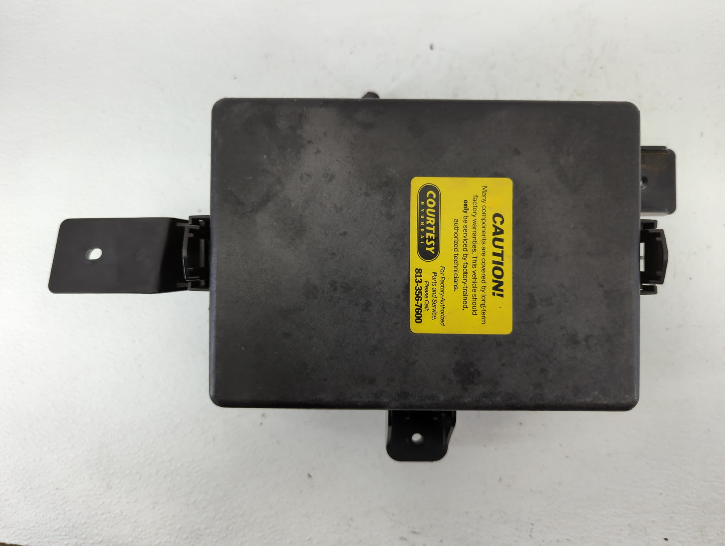 2013-2016 Hyundai Genesis Fusebox Fuse Box Panel Relay Module P/N:91950-2M230 Fits Fits 2013 2014 2015 2016 OEM Used Auto Pa